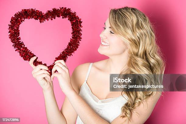 Valentine Foto de stock y más banco de imágenes de 18-19 años - 18-19 años, Adolescencia, Adolescente