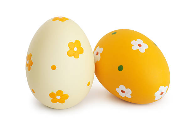 œufs de pâques - two eggs photos et images de collection