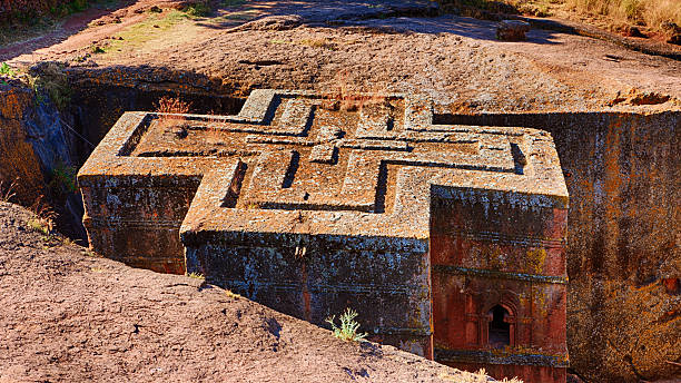 bete giyorgis-iglesia de saint george, lalibela - saint giorgis fotografías e imágenes de stock