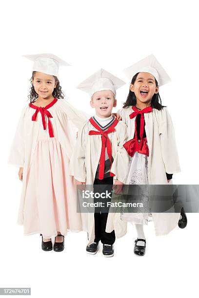 Photo libre de droit de Divers Crèche Jeunes Diplômés banque d'images et plus d'images libres de droit de Afro-américain - Afro-américain, Maternelle, Remise de diplôme