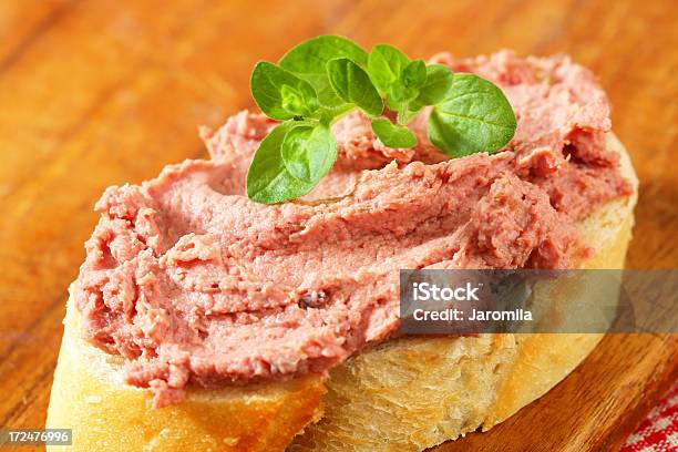 슬라이스 간 파테 식빵 고기에 대한 스톡 사진 및 기타 이미지 - 고기, 무스-후식, 가루로 빻은