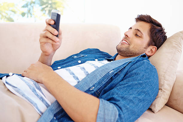 istock I love my new phone 172477604