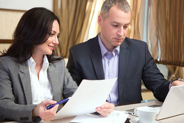 istock Business partners working in restaurant. 172478355