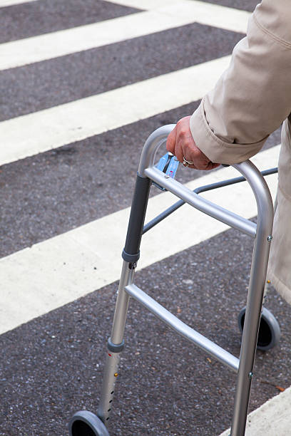 istock Crossing the street 172478557