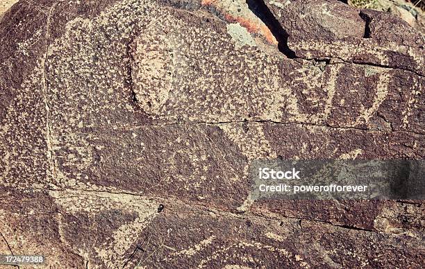 Шаман Pictographтрех Рек Petroglyph Сайт — стоковые фотографии и другие картинки Three Rivers Petroglyph Recreational Area - Three Rivers Petroglyph Recreational Area, Аборигенная культура, Американская культура