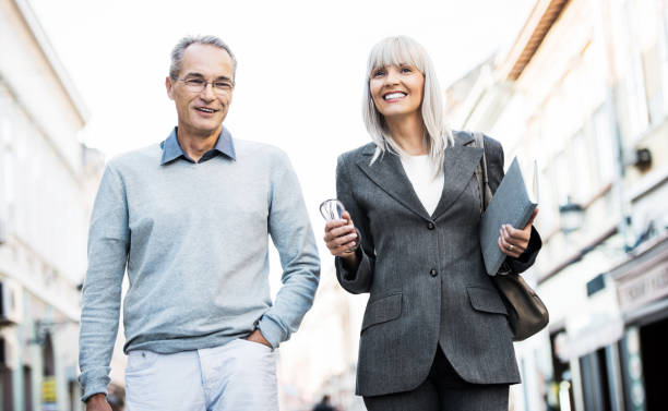 istock Business people walking outdoors 172480167