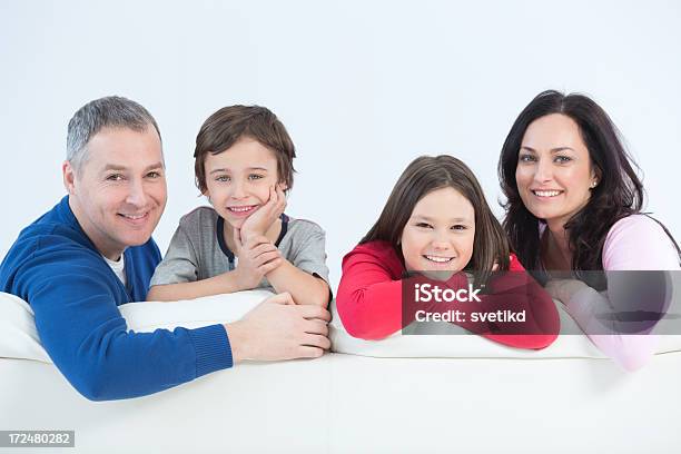 La Familia Foto de stock y más banco de imágenes de 10-11 años - 10-11 años, 40-49 años, 6-7 años