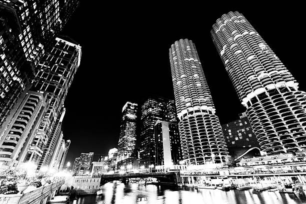 istock Chicago Skyline from the River.Black And White 172482208