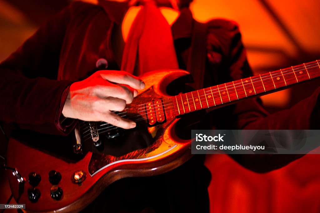 Jogador de guitarra no palco - Foto de stock de Acorde royalty-free