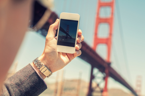 Capturing Golden Gate Bridge with a Smartphone