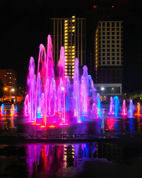 istock Street view fountain illumination 1724828945