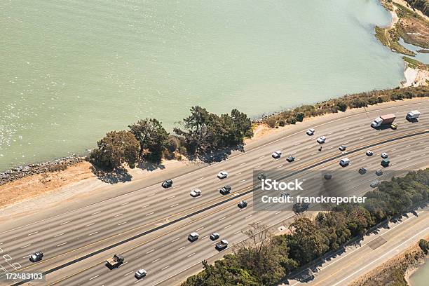 Californiana Autopista Desde El Cielo Foto de stock y más banco de imágenes de Aire libre - Aire libre, Arriba de, Asfalto