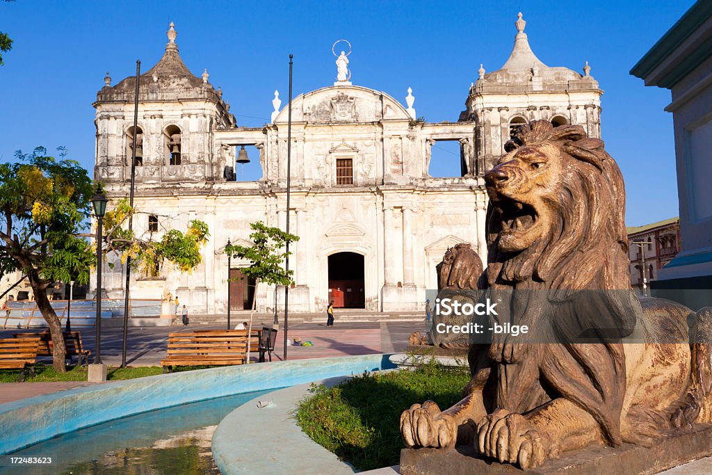 Catedral de León, Nicarágua - Foto de stock de Nicarágua royalty-free