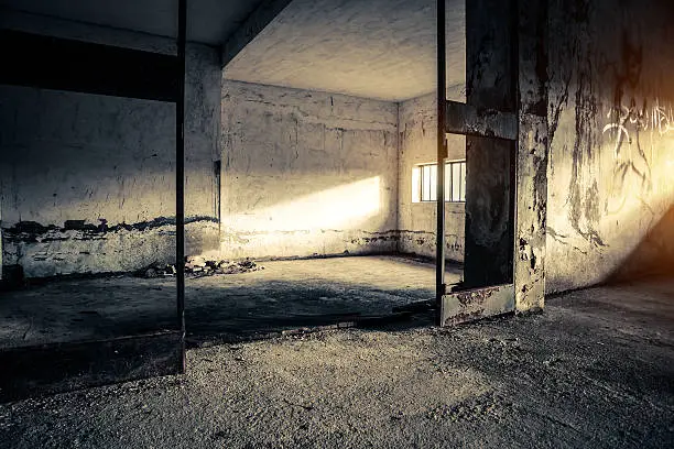 Photo of Old abandoned place with beautiful sunlight