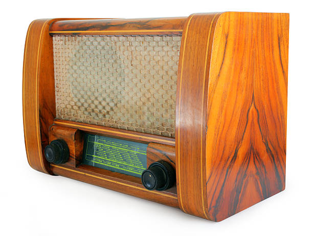 istock Vintage Radio 172486146