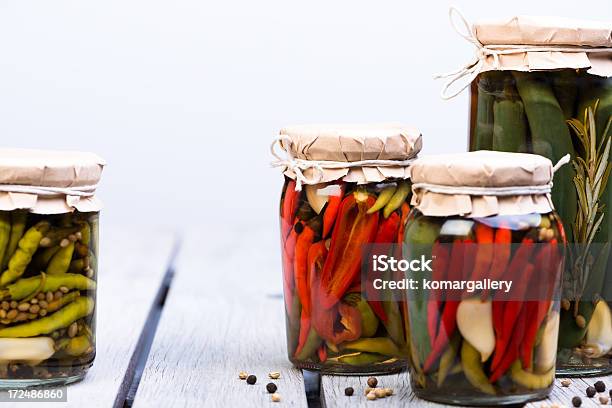 Hot Chilli Pickles - Fotografias de stock e mais imagens de Erva - Erva, Molho Vinagrete, Alho