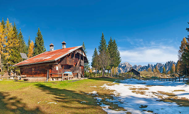 rifugio тито barba - day autumn beauty in nature belluno стоковые фото и изображения