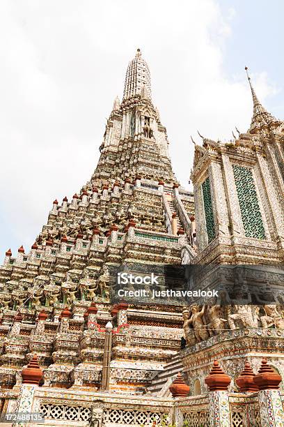Wat Arun A Bangkok - Fotografie stock e altre immagini di Architettura - Architettura, Asia, Bangkok