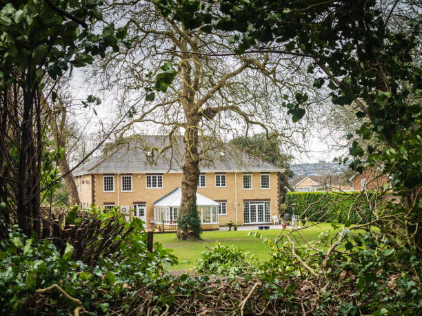 istock UK luxury housing in countryside setting 172488271