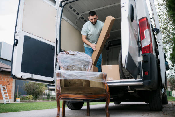 istock Arriving at new home 1724964349