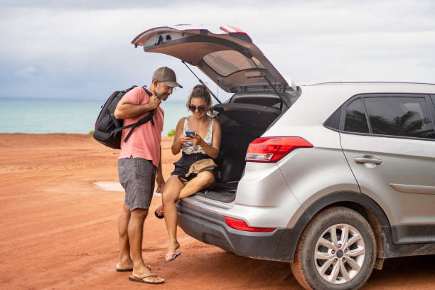 istock Tourist couple road trip 1724973142