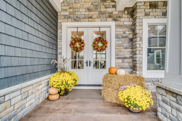 istock Lovely double doors for grand entrance 1725000164