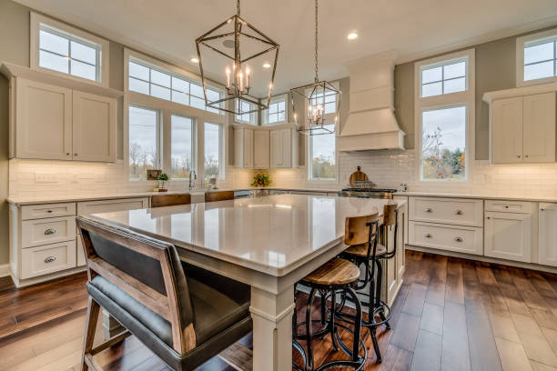 istock Combination of island and dining table in this luxurious kitchen 1725001239