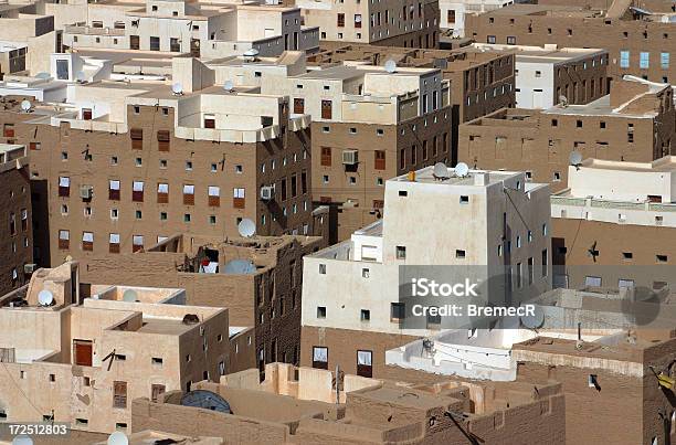 Shibam - Fotografias de stock e mais imagens de Shibam - Shibam, Abstrato, Ajardinado