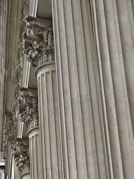 architektoniczne kolumny - corinthian courthouse column legal system zdjęcia i obrazy z banku zdjęć