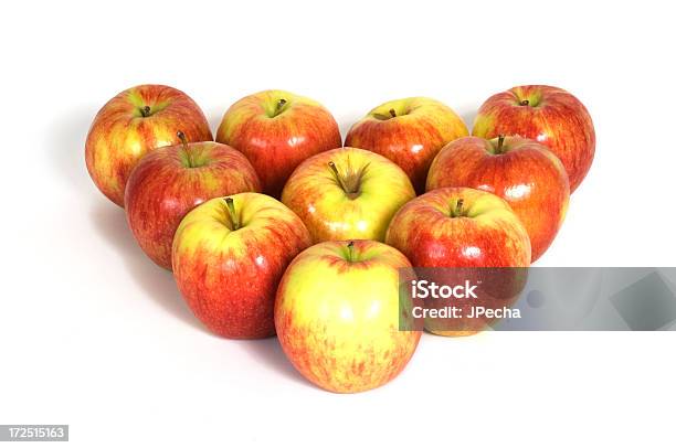 Äpfel In Einem Dreieck Arrangiert Stockfoto und mehr Bilder von Apfel - Apfel, Zahl 10, Dreieck