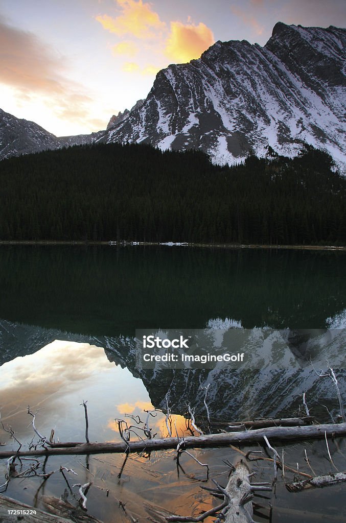 La beauté des montagnes Rocheuses - Photo de Alberta libre de droits