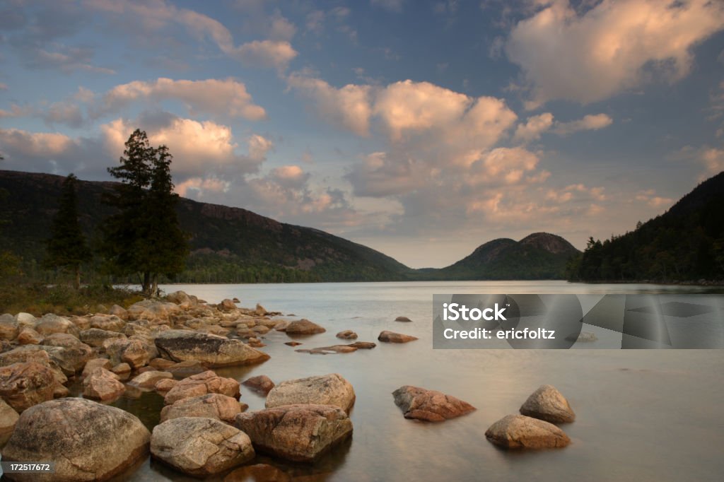 Jordan Pond - Foto stock royalty-free di Acqua