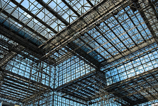 istock Glass and metal 172517799