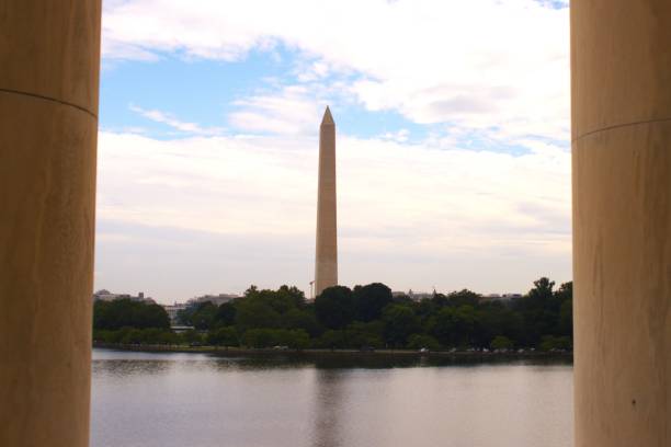 istock Washington monument from Jefferson memorial 1725319953