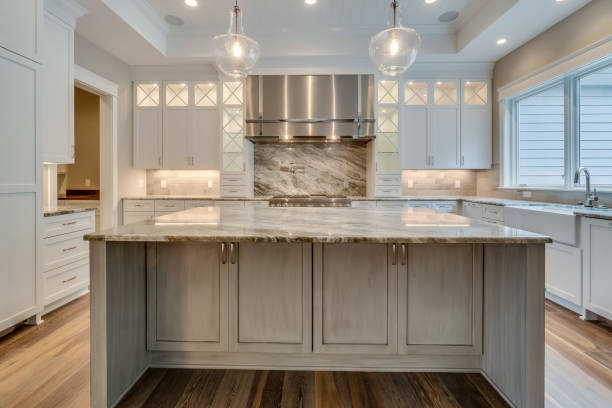 istock Beautiful kitchen with island and quartzite countertops 1725334377