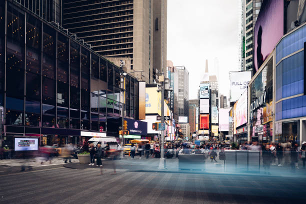 istock Busy streets in Times Square - New York 1725477246