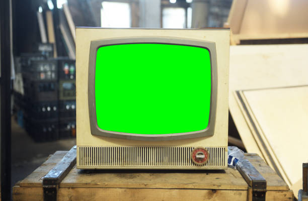 istock Old TV with green screen. Retro technology concept. 1725517519