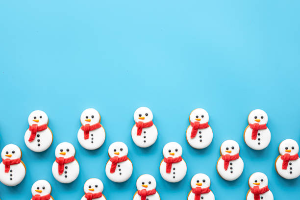 istock Christmas gingerbread on a blue background, flat lay. 1725602275