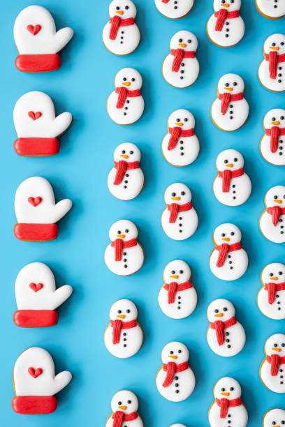 istock Christmas gingerbread on a blue background, flat lay. 1725602278