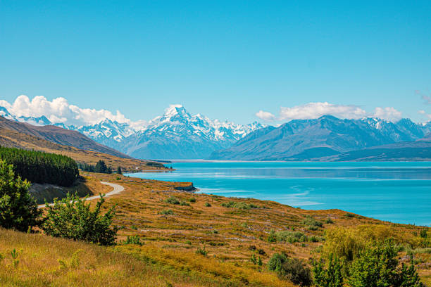 istock Mt Cook, New Zealand 1725630477