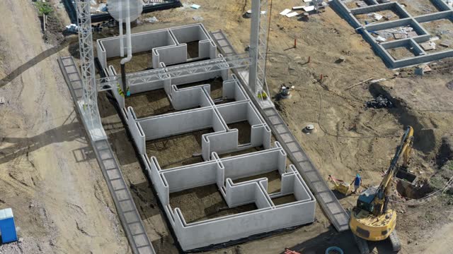 A construction evolution in fast forward: Watch as a home takes shape with concrete layers through 3D printing technology.