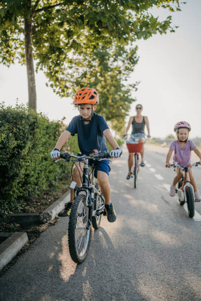 istock Family riding bicycles 1725869045