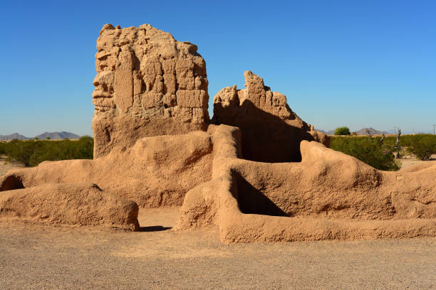 istock Ancient Casa Grande Ruins National Monument 1725987827