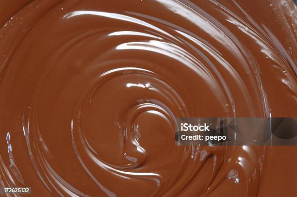De Chocolate Foto de stock y más banco de imágenes de Chocolate - Chocolate, Remolino, Derretirse