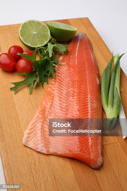 Forellenfilet Stockfoto und mehr Bilder von Fisch - Fisch, Forelle, Fotografie