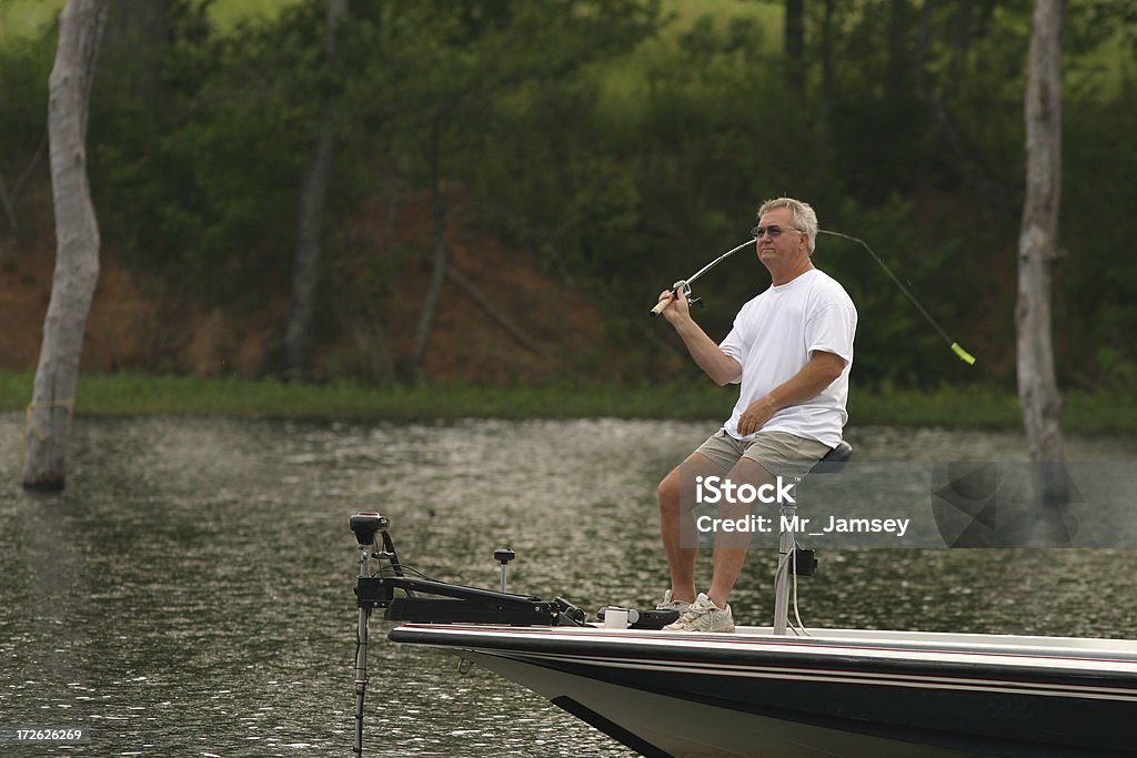 Bass pescatore - Foto stock royalty-free di Mulinello