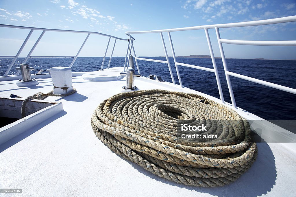 Lina na pokładzie - Zbiór zdjęć royalty-free (Jacht)