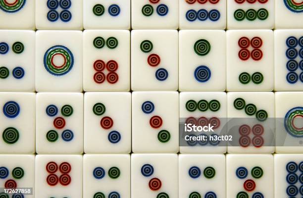 Fundo De Telhas De Mahjong - Fotografias de stock e mais imagens de Apostas desportivas - Apostas desportivas, Branco, China