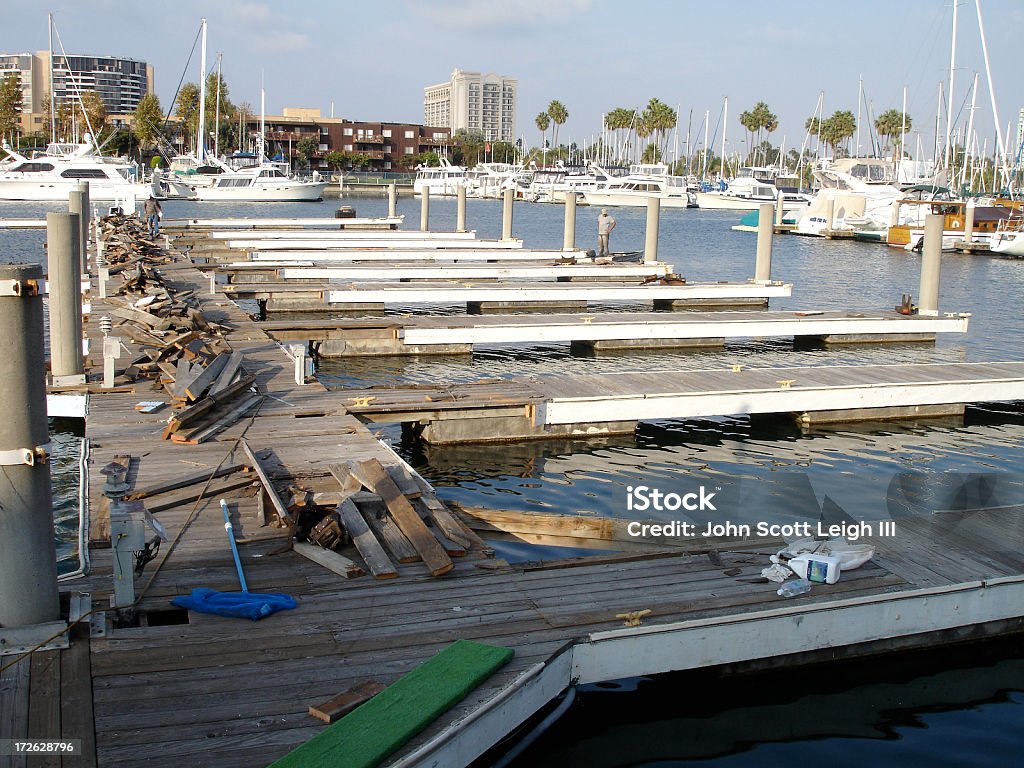 Docks rotto - Foto stock royalty-free di Fatiscente