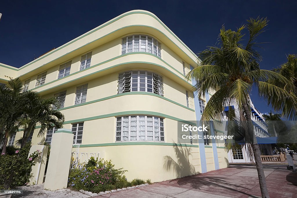 Appartamenti in stile Art Déco - Foto stock royalty-free di Miami